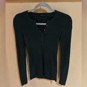 Y2K Moda International Ribbed Long-Sleeve Henley Top